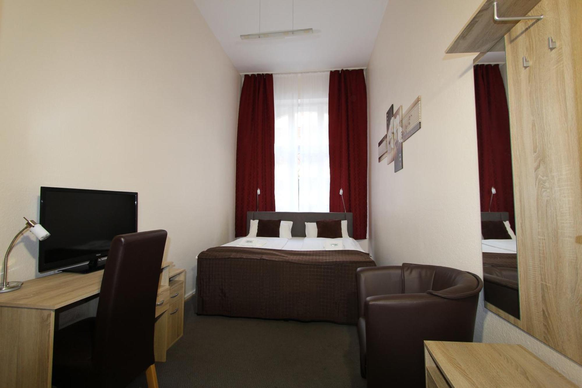 Hotel Elegia Am Kurfuerstendamm — Photos 1